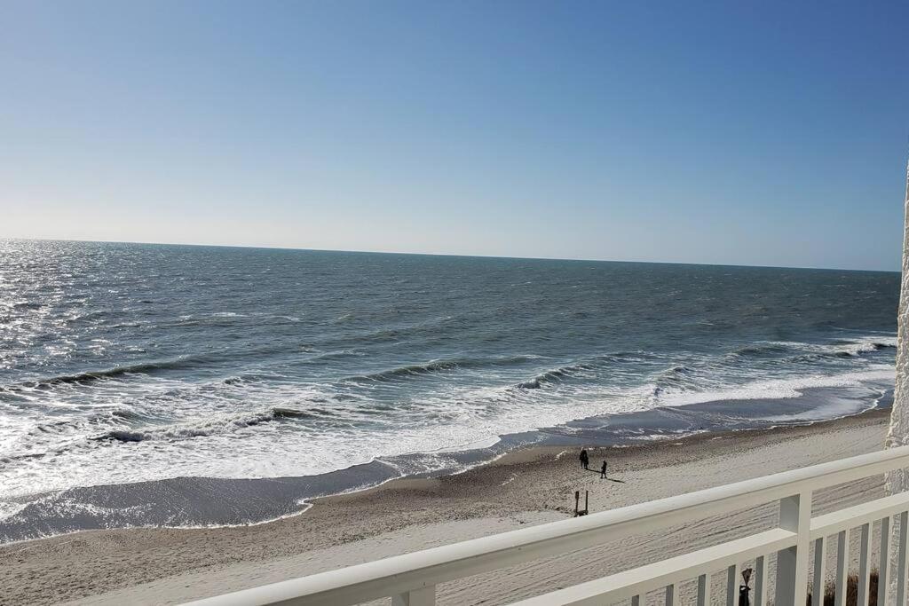 Ocean Front Comfy Condo W/Kitchen, Sleeps 4, Snowbird Paradise Myrtle Beach Extérieur photo